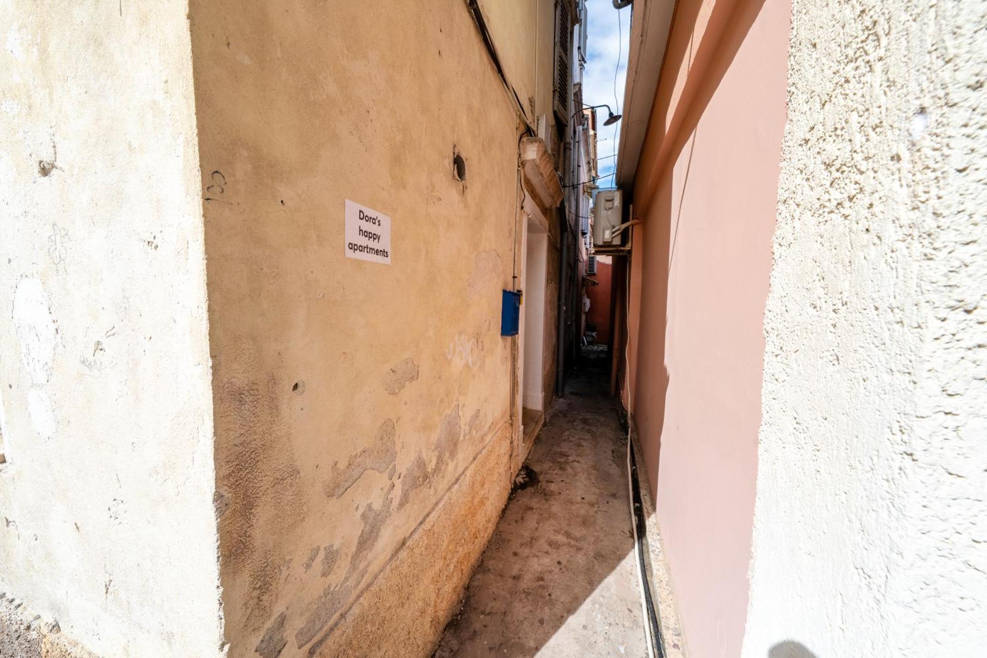 Dora'S Happy Apartment Mantouki Exterior foto